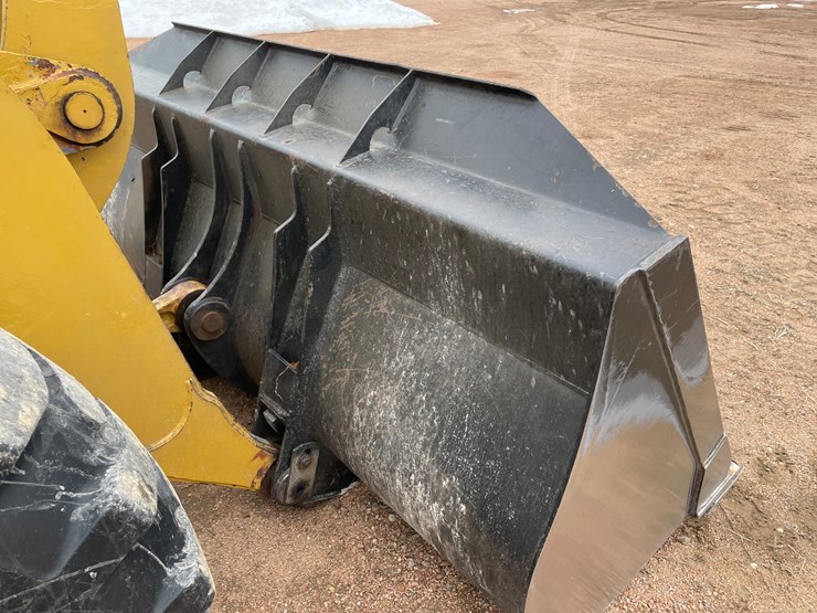 2002-caterpillar-914g-image-12