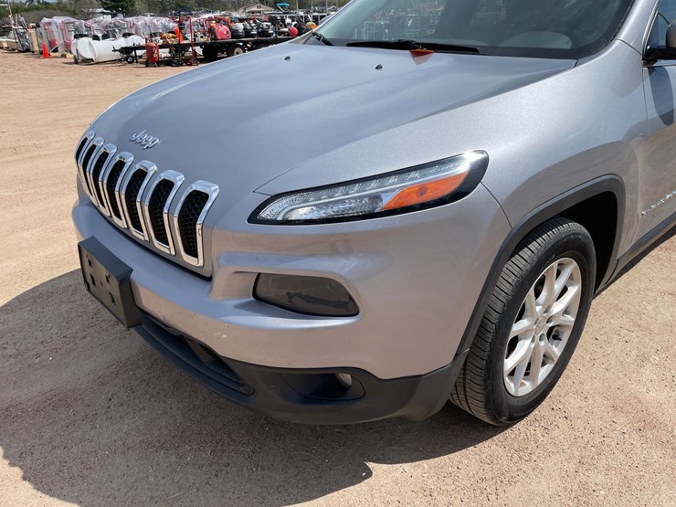 2014-jeep-cherokee-image-14