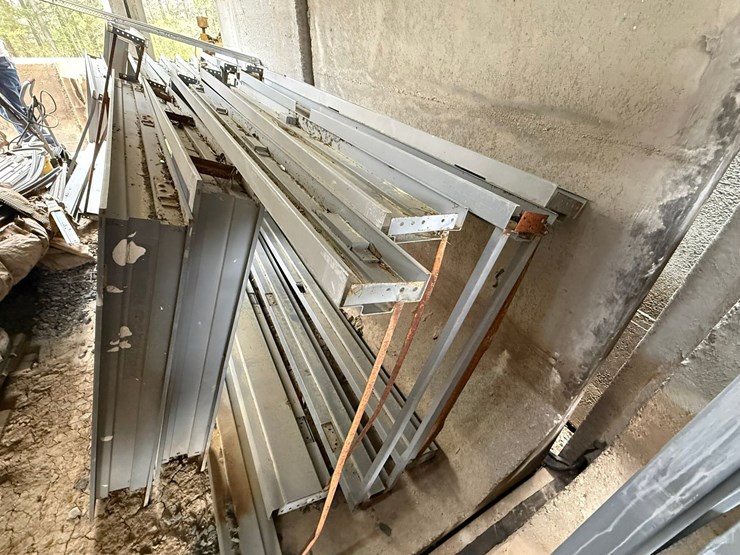 #41747-•-lot-of-(16)-3'x6'8"-(2)-4'x6'8"-door-frames-image-9