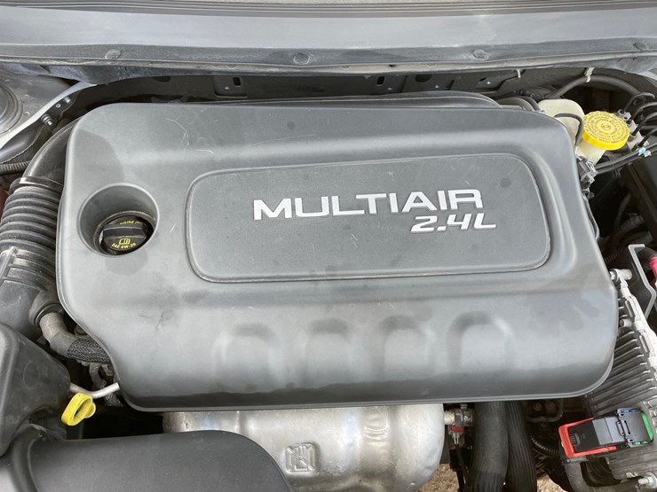 2014-jeep-cherokee-image-39