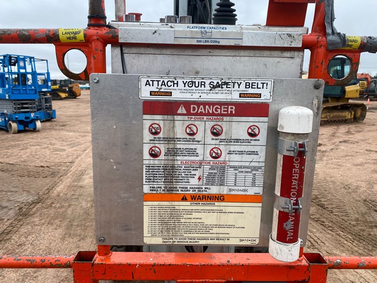 1995-skyjack-sjkb33n-image-11