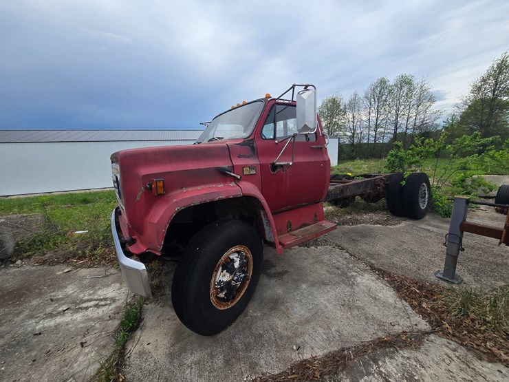 #22527-•-1982-chevrolet-c70-truck-(nonrunner)-image-3