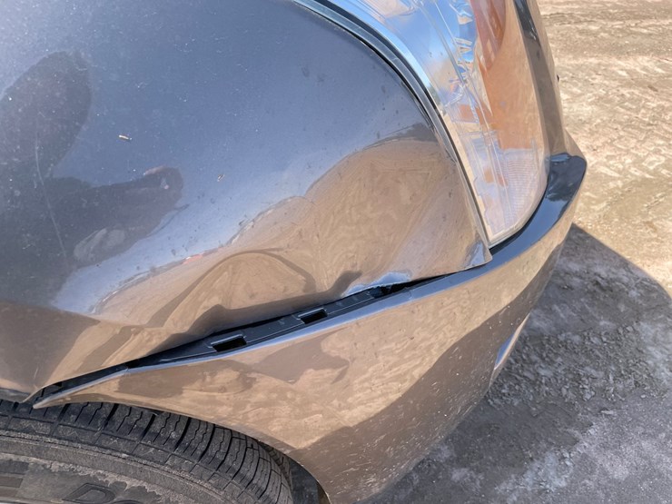 2011-cadillac-srx-image-26