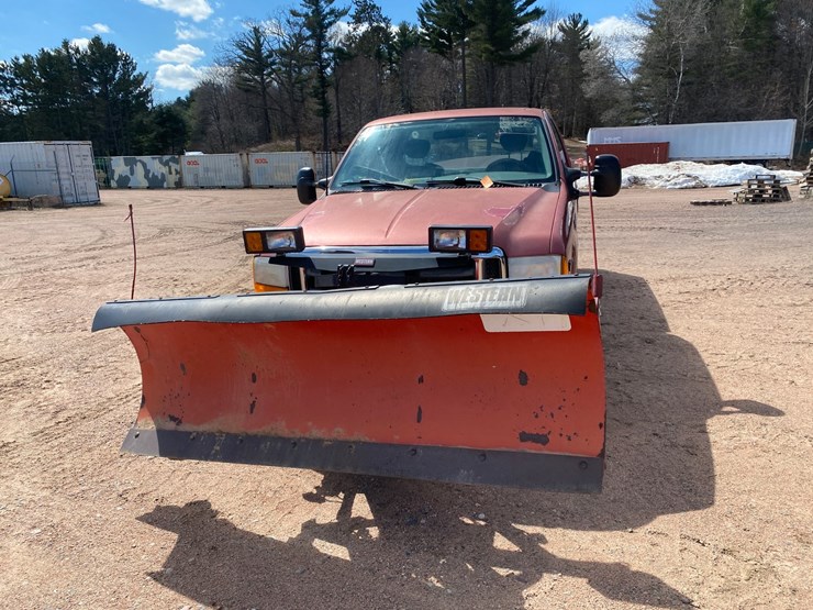 2001-ford-f350-xlt-image-2