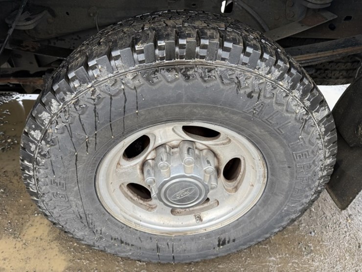 2003-ford-f250-image-17