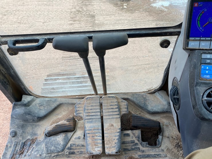 2013-komatsu-pc360-lc-10-image-51