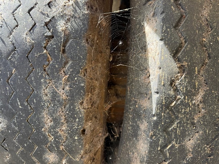 1982-ford-f700-image-17