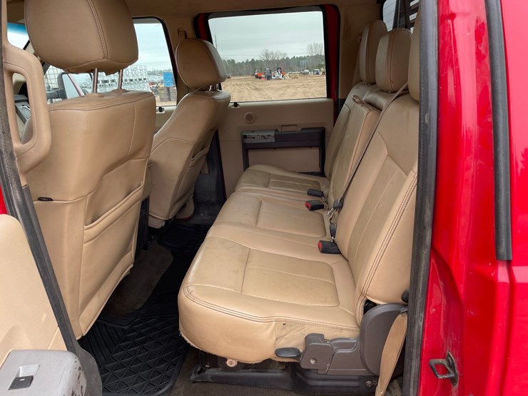 2013-ford-f350-image-33