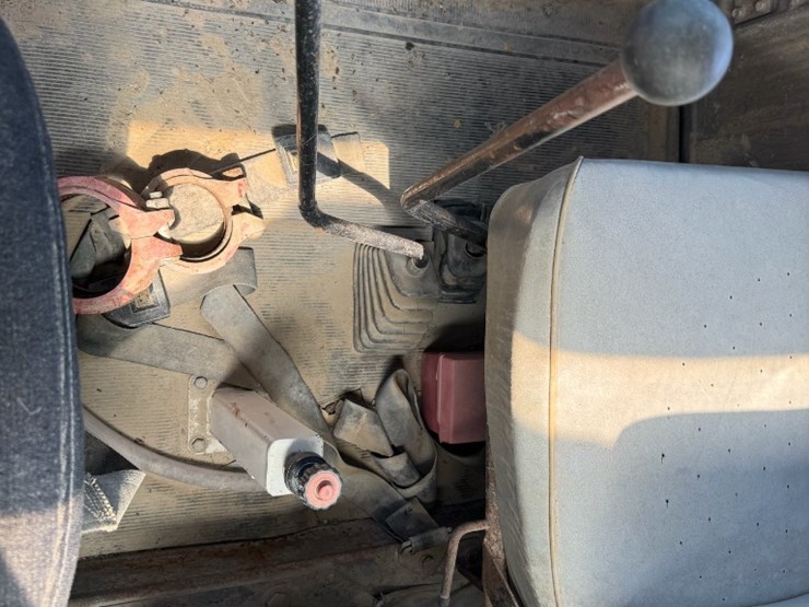 1985-mack-dm686s-image-30