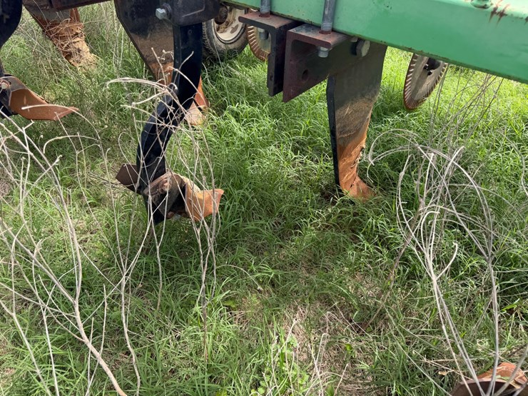 #46934-•-bigham-6-row-38"-terra-till-image-20