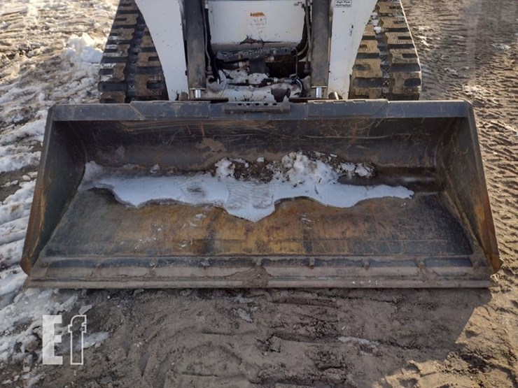 2020-bobcat-t870-image-18