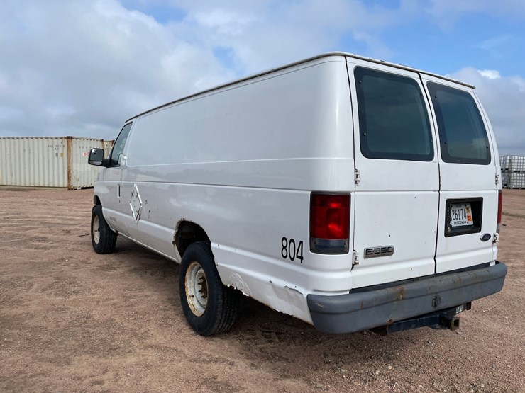 2006-ford-e350-image-7