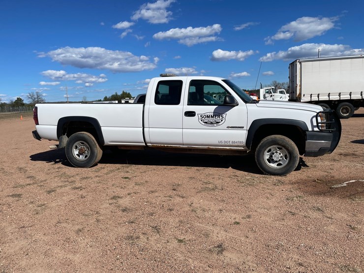 2006-chevrolet-2500-image-4