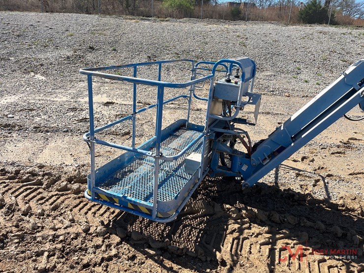 2013-genie-s85-image-13