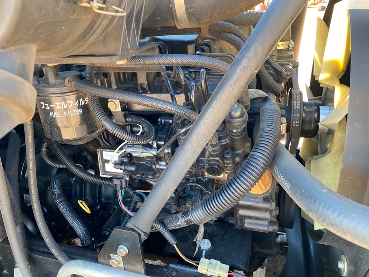 2014-john-deere-1600t-image-47