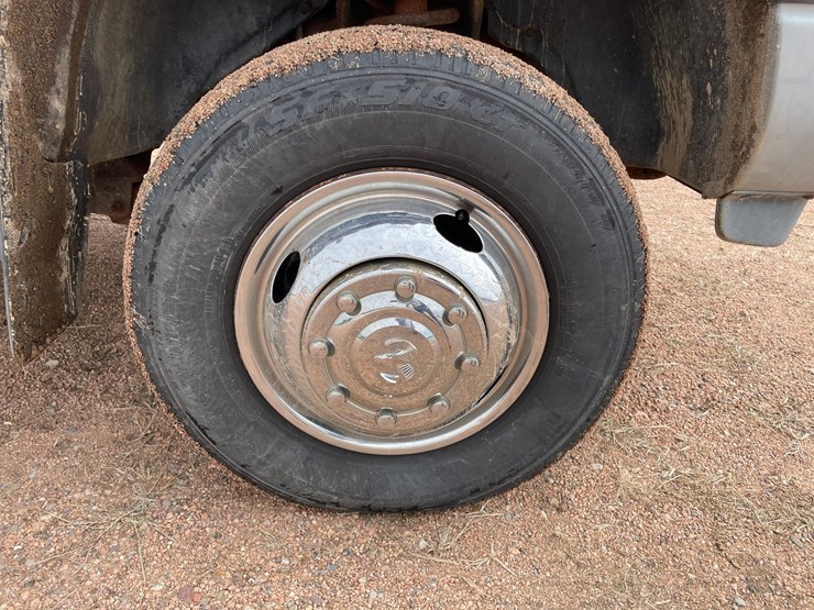 1999-dodge-ram-3500-image-23