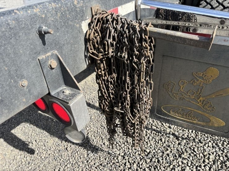 2023-international-hx520-image-27