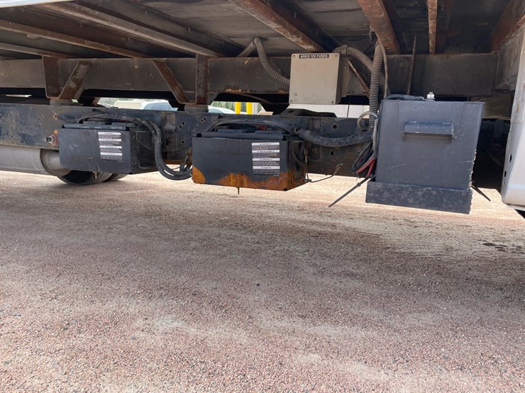 2009-ford-e450-image-24