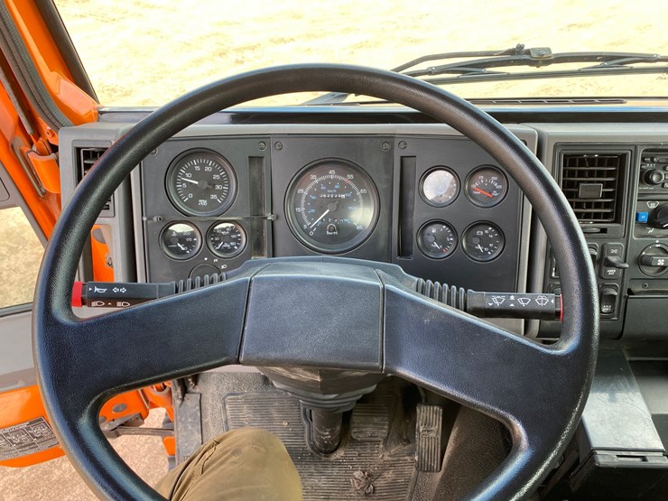 2007-freightliner-fc80-image-61