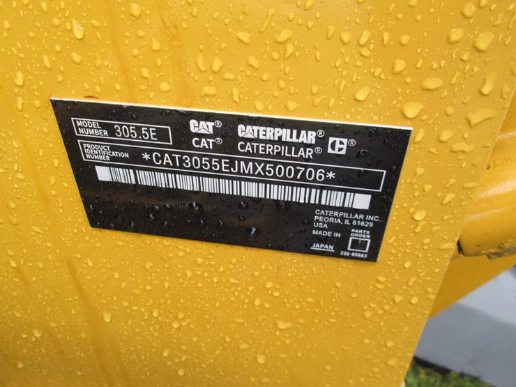 caterpillar-305.5-image-53