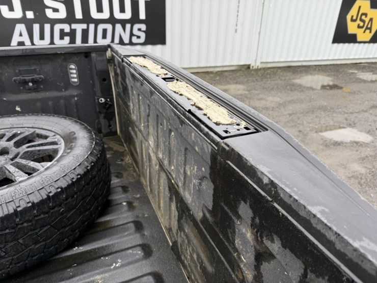 2015-ford-f150-image-24