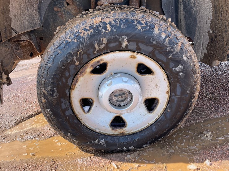 2009-ford-f350-image-11