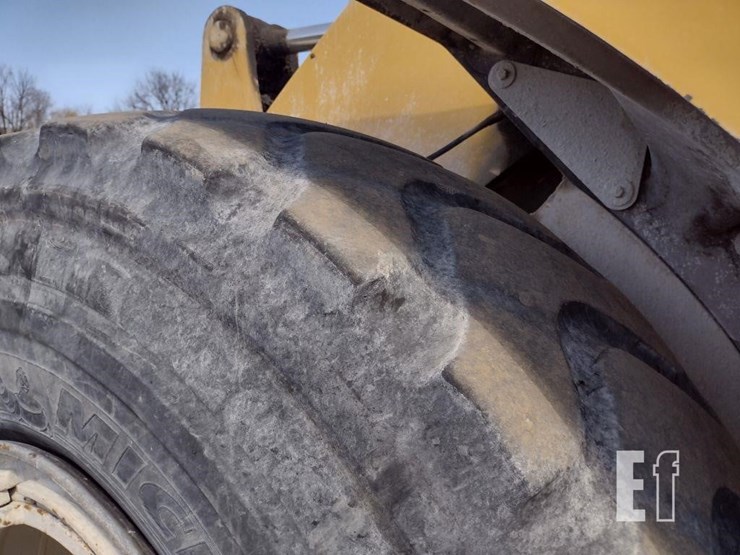 2019-caterpillar-950m-image-18