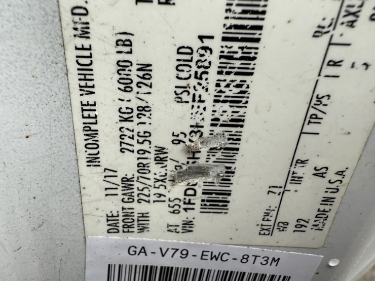 2017-ford-f550-sd-image-11