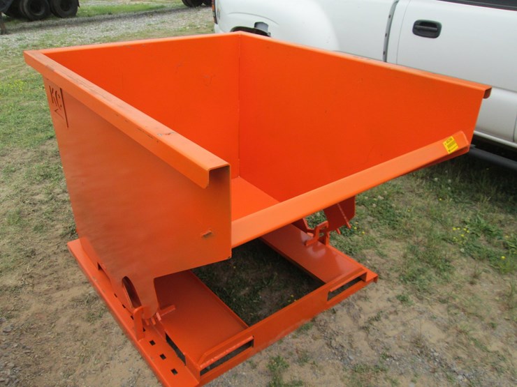 #46396-•-2yd-self-dumping-hopper-image-2