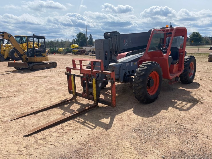 #1306-•-2018-skyjack-8,000lb-telehandler-image-1