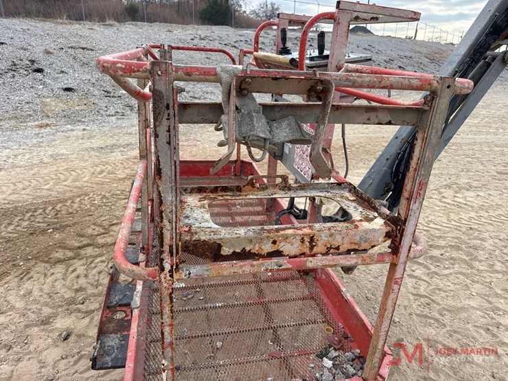 2018-skyjack-sj66t-image-13