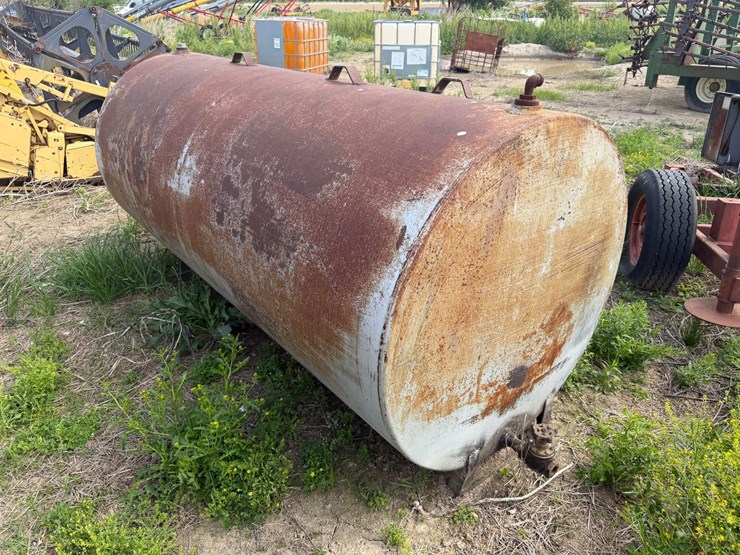 #46922-•-~550gal-fuel-tank-image-4