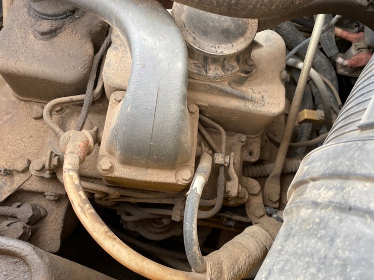 2007-new-holland-c185-image-56