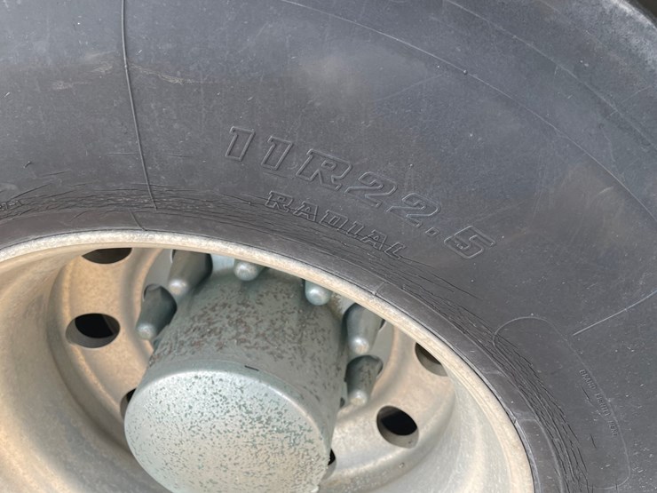 2009-kenworth-w900-image-20