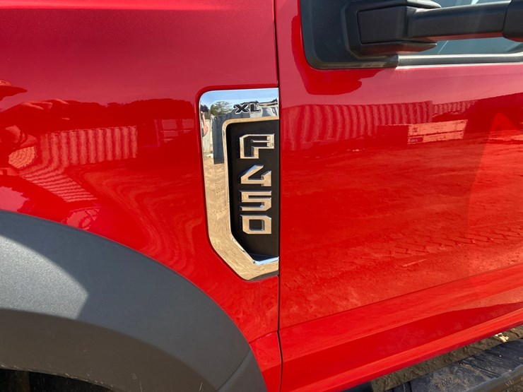 2018-ford-f450-image-18