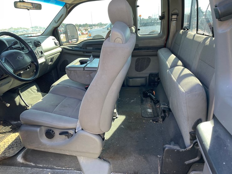 2007-ford-f250-xlt-image-29