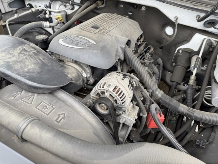 2006-chevrolet-silverado-3500-image-13