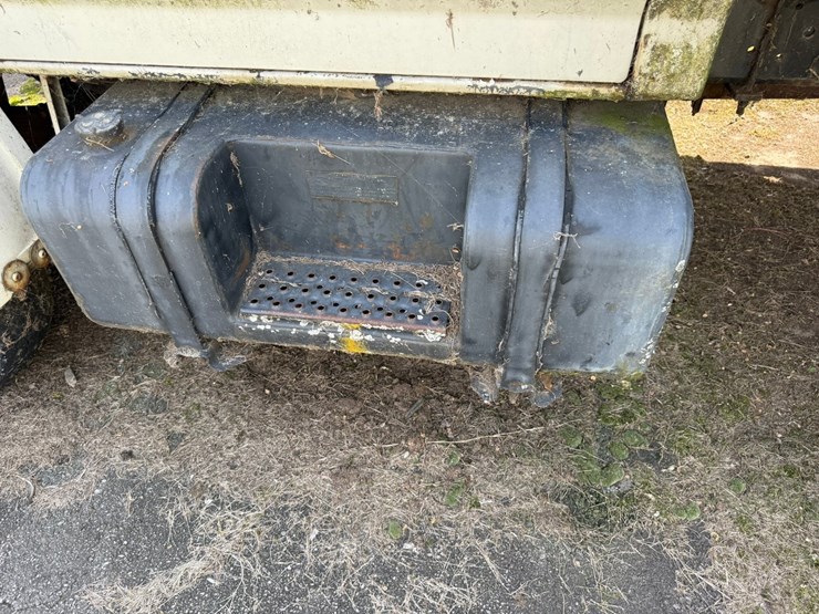 1982-ford-f700-image-55