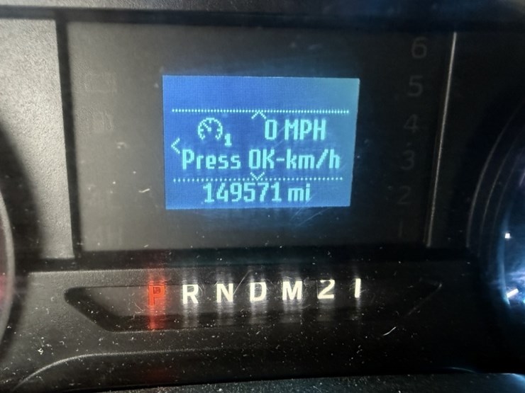 2017-ford-f550-sd-image-31