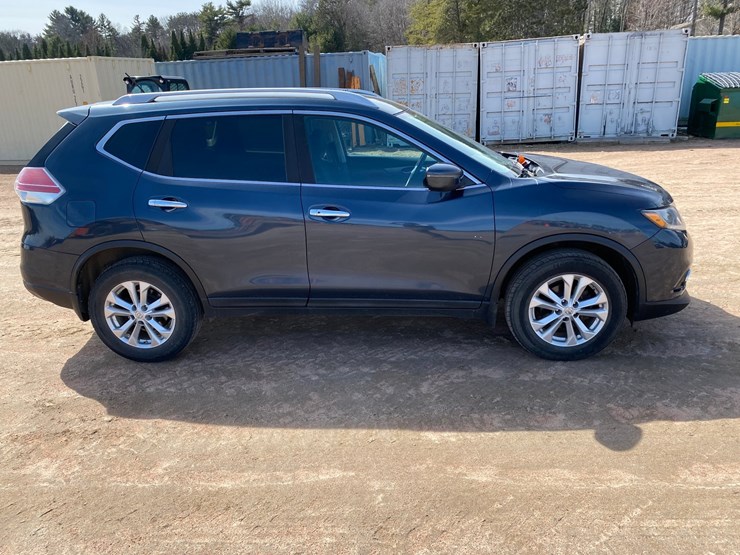 2016-nissan-rogue-image-5