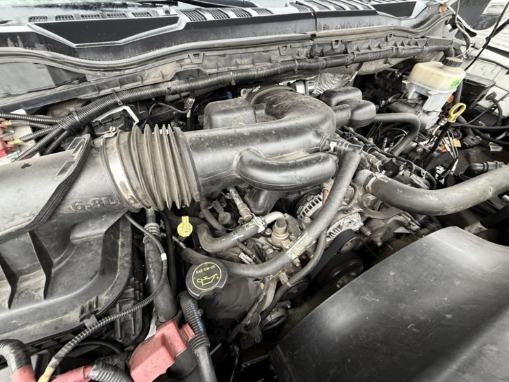 2017-ford-f550-sd-image-14