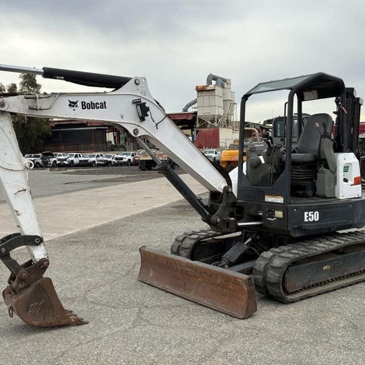 2018 BOBCAT E50