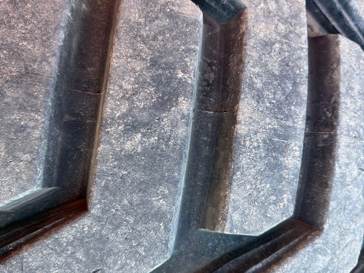 2015-jlg-600aj-image-13