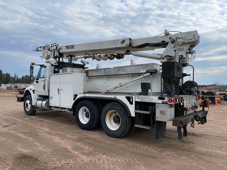 2012-international-durastar-4400-image-3