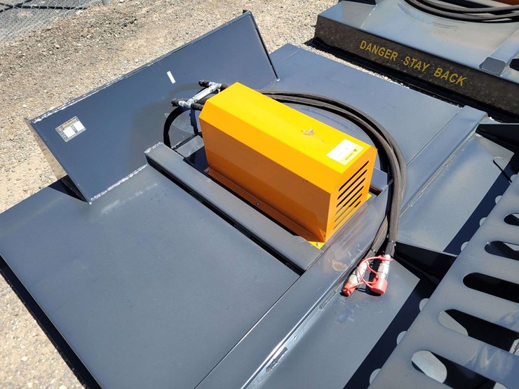 wolverine-brush-cutter-image-3