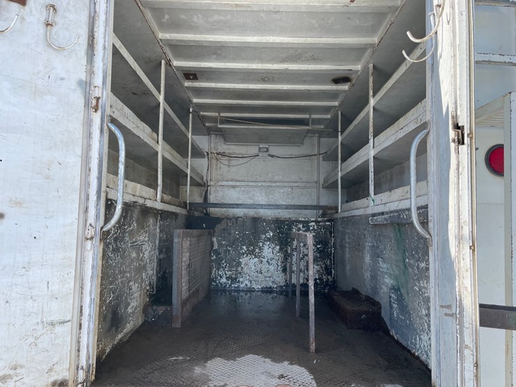 2000-international-4700-image-20