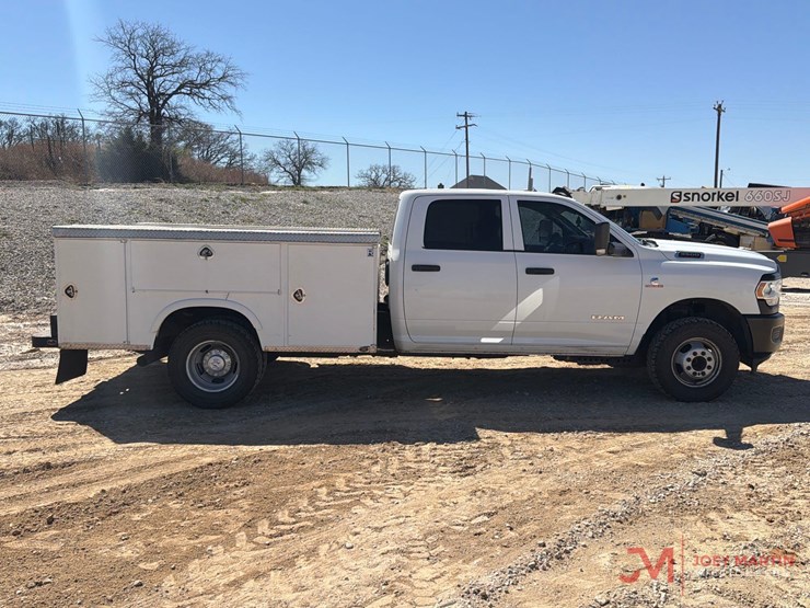 2019-ram-3500-hd-image-2