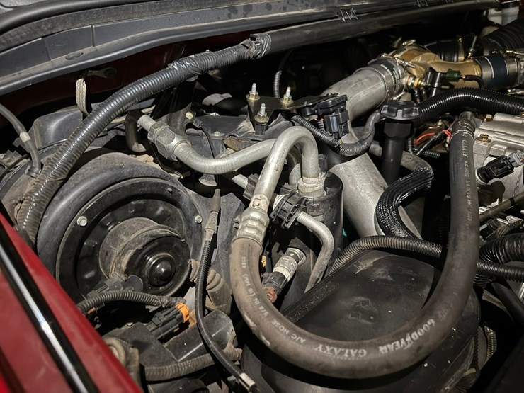 2001-ford-f350-image-28
