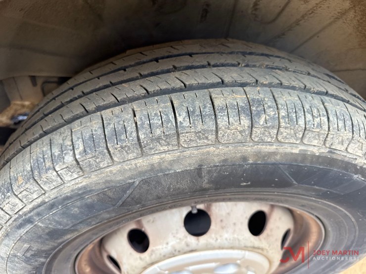 2014-dodge-2500-image-8