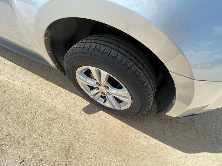 2011-chevrolet-equinox-image-13